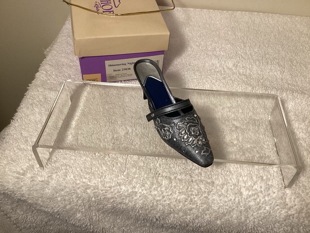 just the right shoe Called “Shimmering Night”
